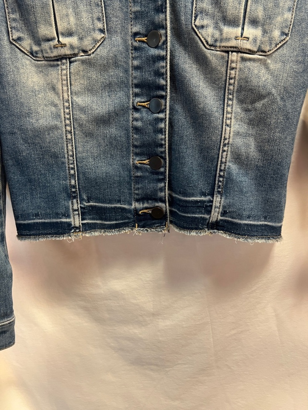 Kut from the Kloth Frayed Hem Faded Blue Denim Jacket - Picture 3 of 4